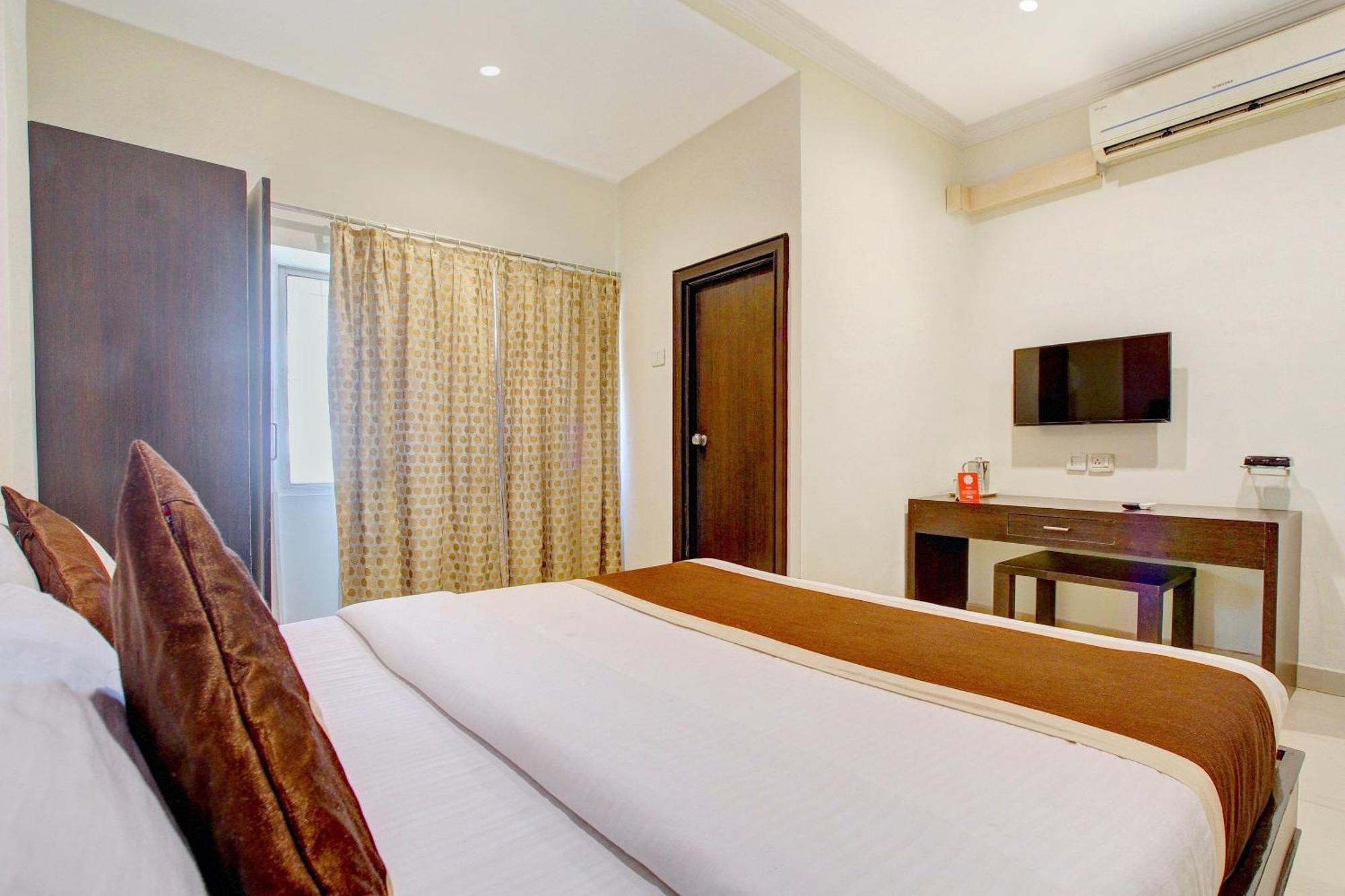 Super Collection O Alekhya Residency Hotel Hyderabad Exterior foto